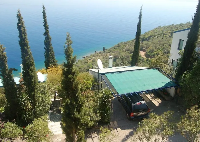 Vakantiehuis With Sea View Tirós